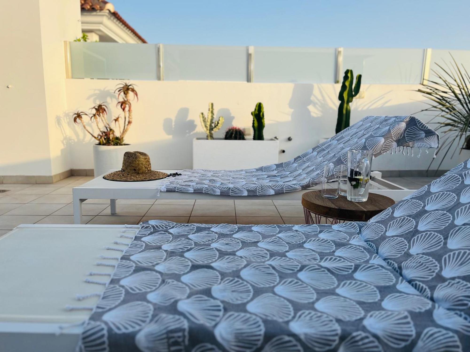 Fortuna Penthouse With Roof Terrace, Ac And Pool Rojales Eksteriør billede